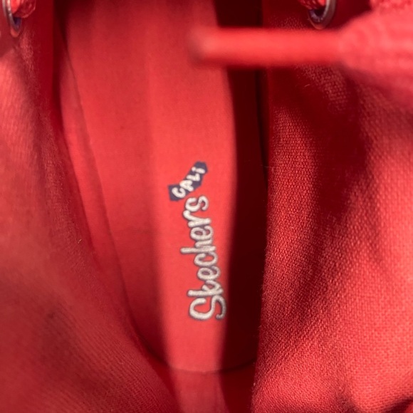 Purple High-Top Sneakers with Love/Peace Design Like New - Picture 4 of 8